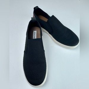 Steve Madden Black Casual Fashion Sneakers Size 4     SH-2